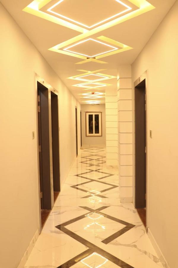 Hotel Mansa Kanpur Exterior foto